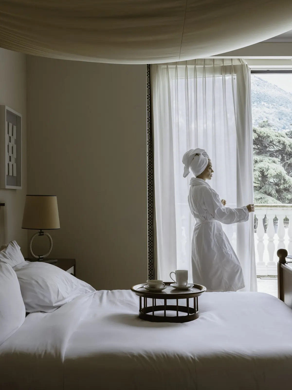 Residence suite, 4