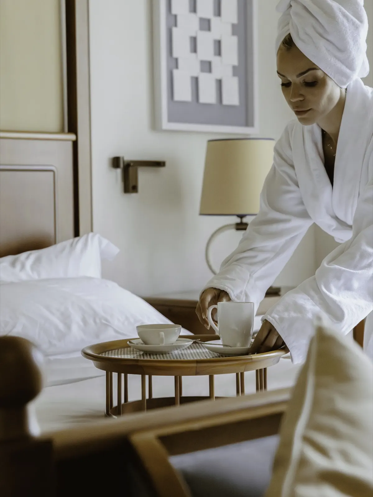Residence suite, 6