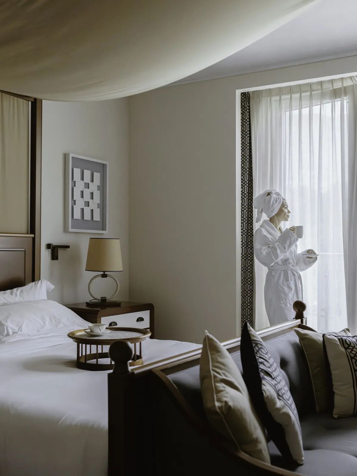 Residence suite, 7