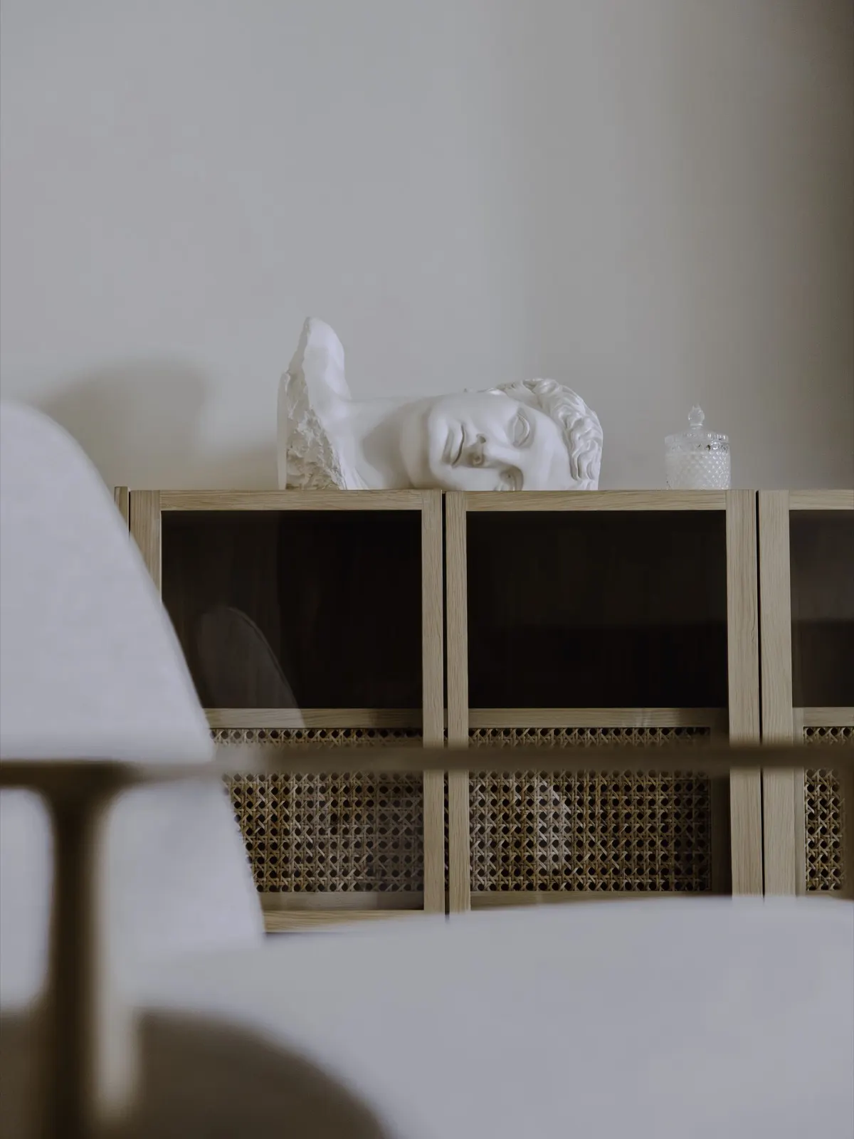 Garden apartment, 4